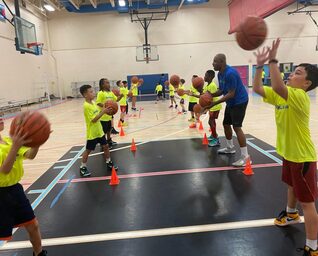 Basketball Lab New Years camp 1024x768 1 318x256